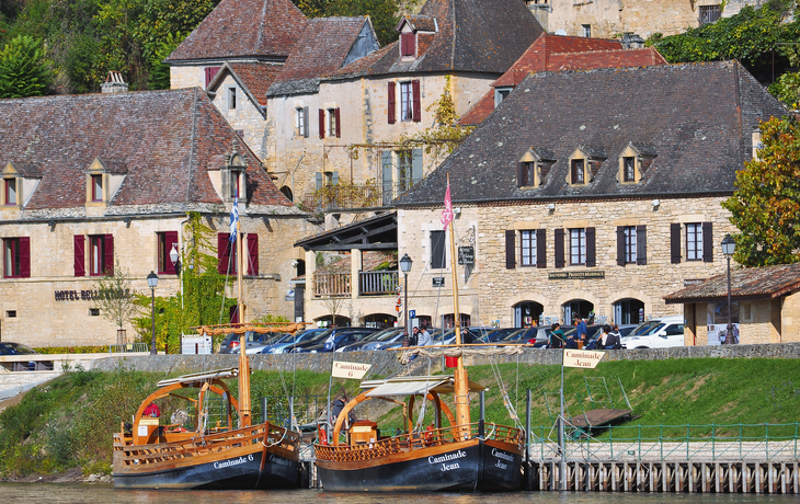 Lastkähne auf der Dordogne
